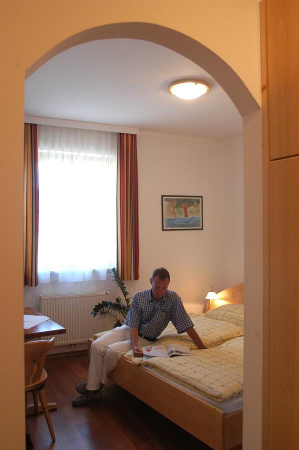 Weingut-Pension Stockingerhof Dürnstein Esterno foto